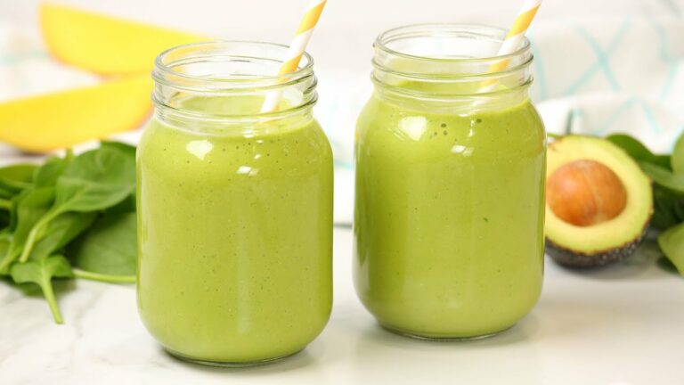 Nutritious Green Mango Smoothie Recipe for a Healthy Breakfast